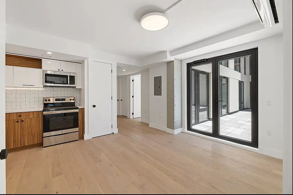 New York Condo: 60 West 125th St
