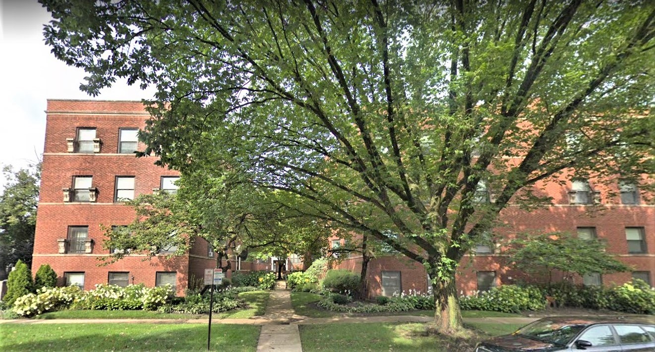Evanston Condo: 528 Sheridan Rd