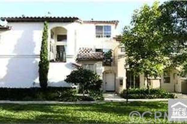 Irvine Condo: 1702 Cres OAK