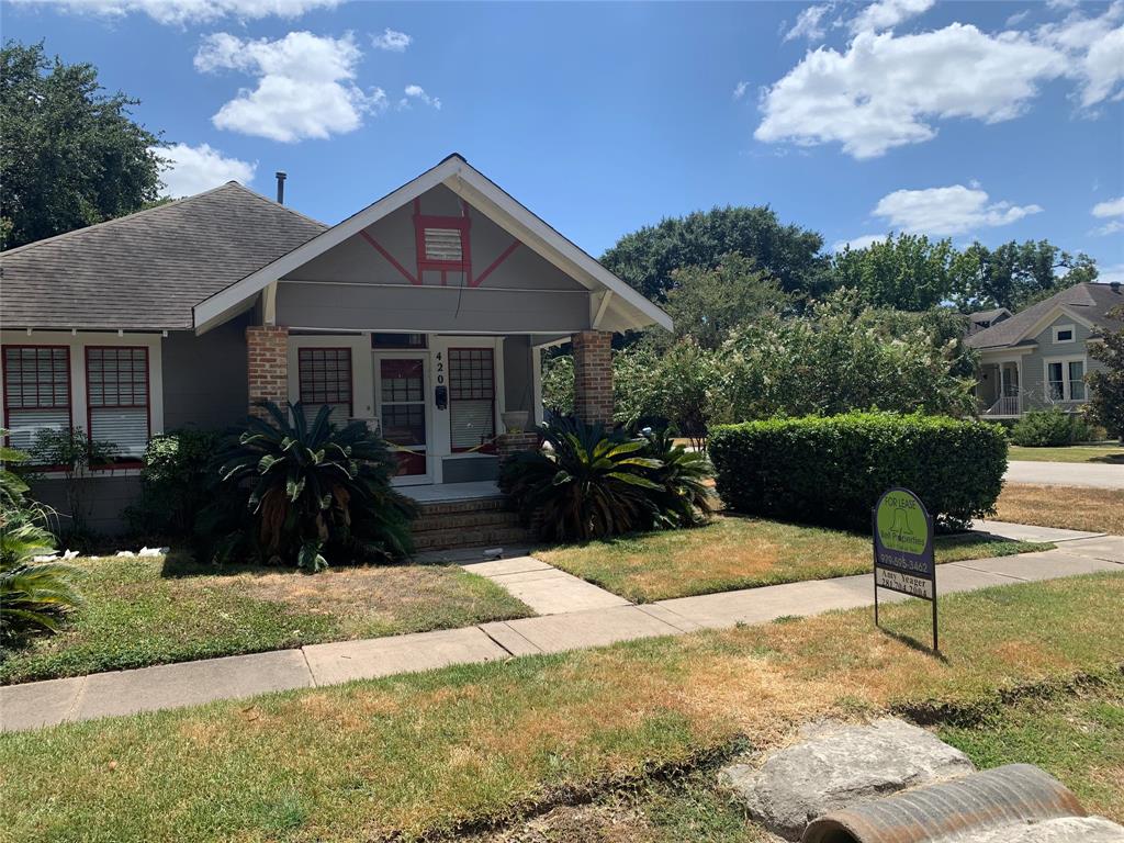 Houston Condo: 420 W 13th St