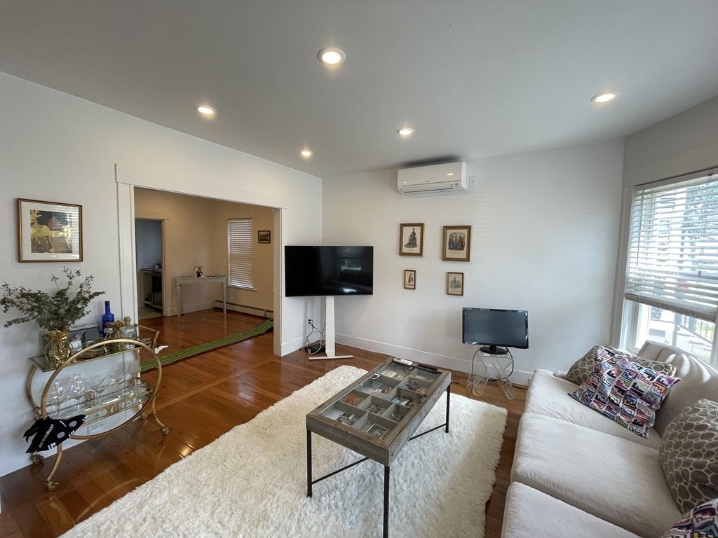 Watertown Condo: 45-47 Dartmouth St