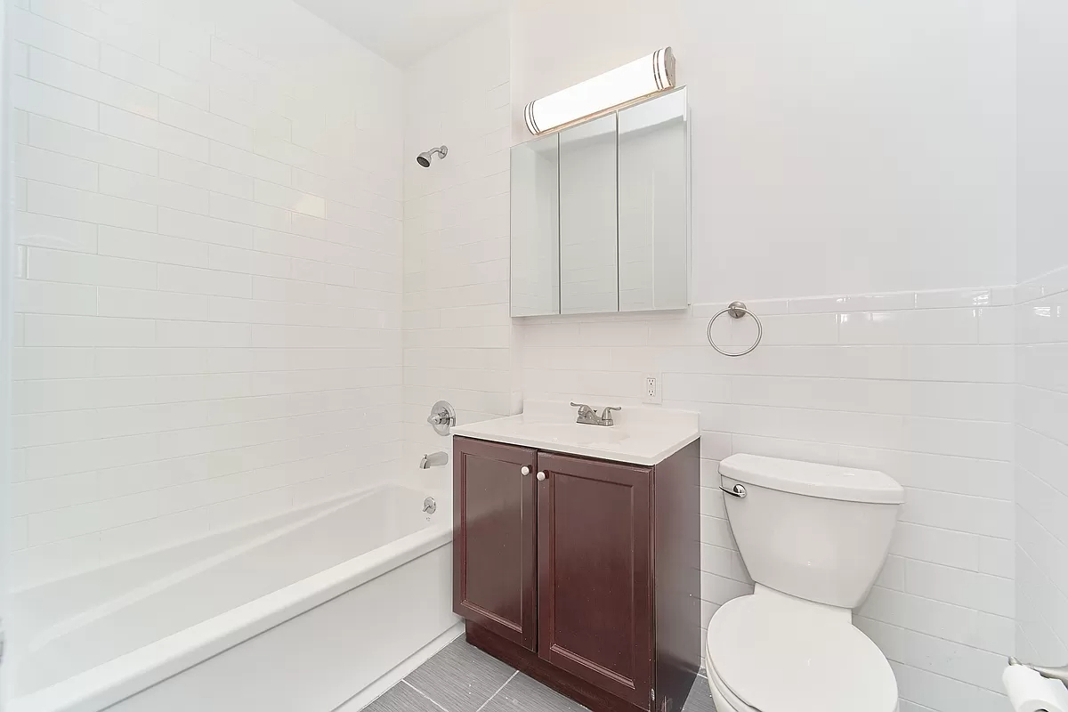 New York Condo: 470 West 145th St