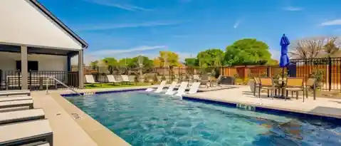 Denton Condo: 1500 Canvas Way