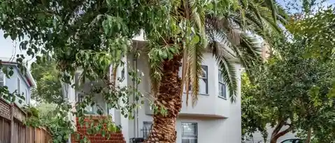 Oakland Condo: 6458 Colby St