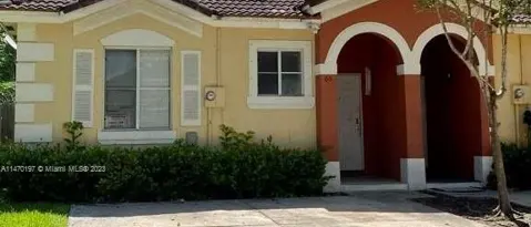 Homestead Condo: 65 SW 16th Ave