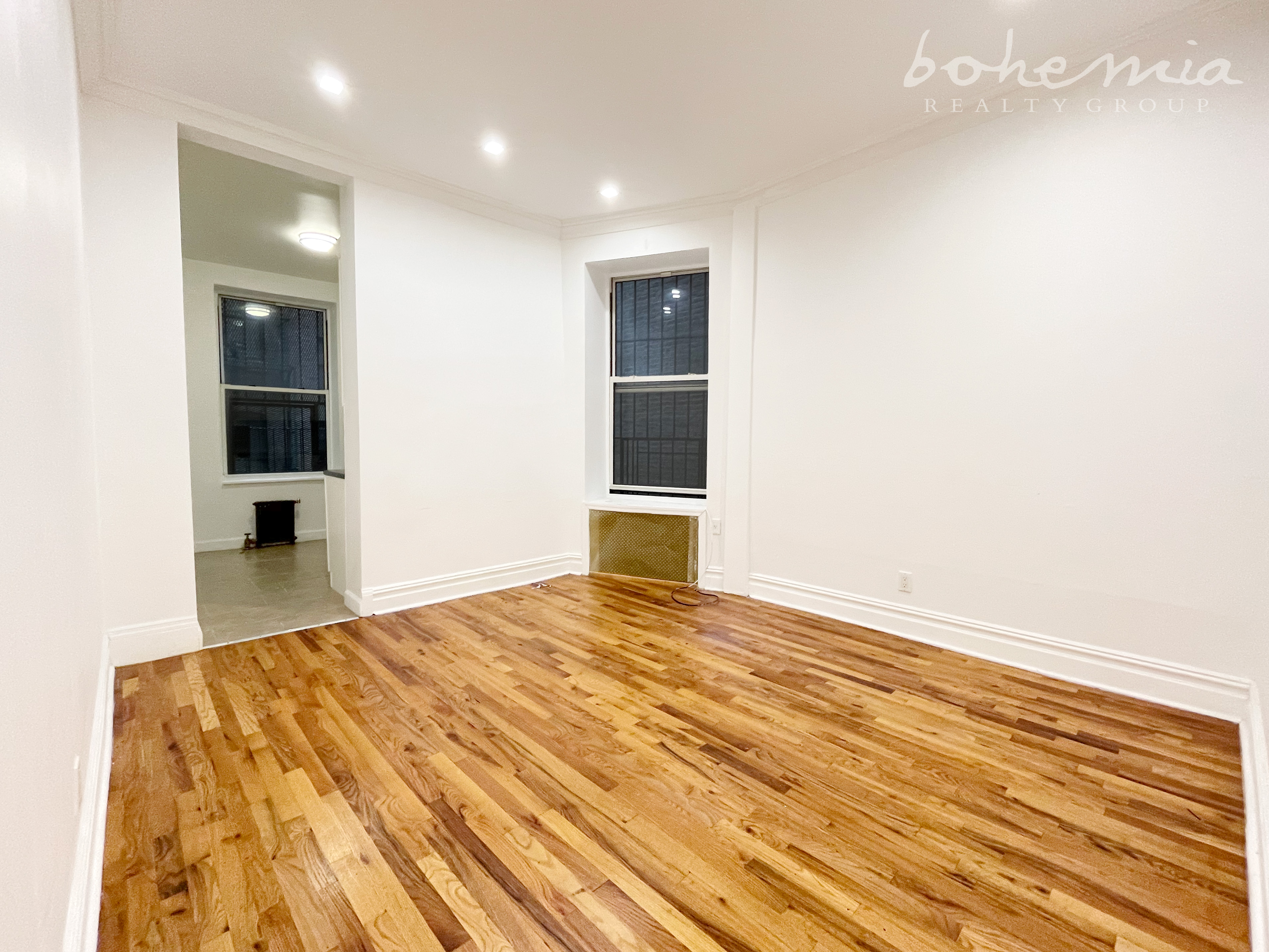 New York Condo: 305 West 111th St