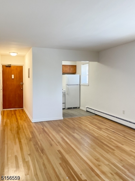 Clifton Condo: 948 Valley Rd