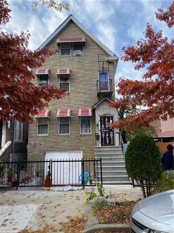 BRONX Condo: 4429 DE REIMER Ave