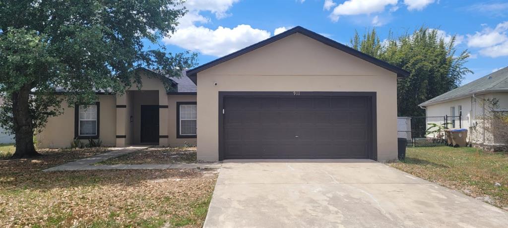 Kissimmee Condo: 911 Gloucester Ct