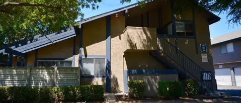 Diamond Bar Condo: 845 Windwood Dr
