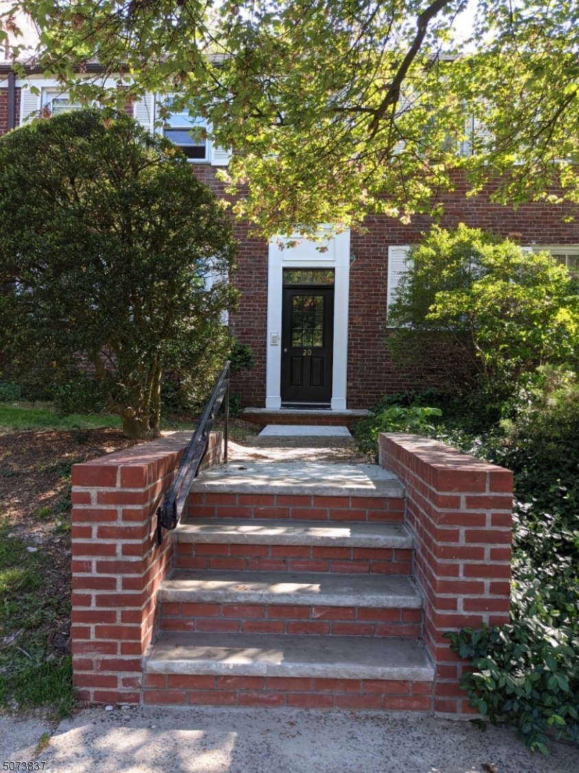 Verona Condo: 349 Bloomfield Ave