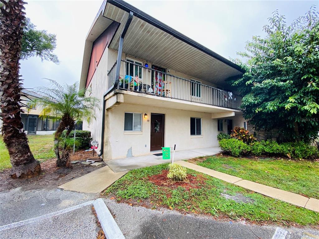 Winter Haven Condo: 825 Orchid Spgs Dr