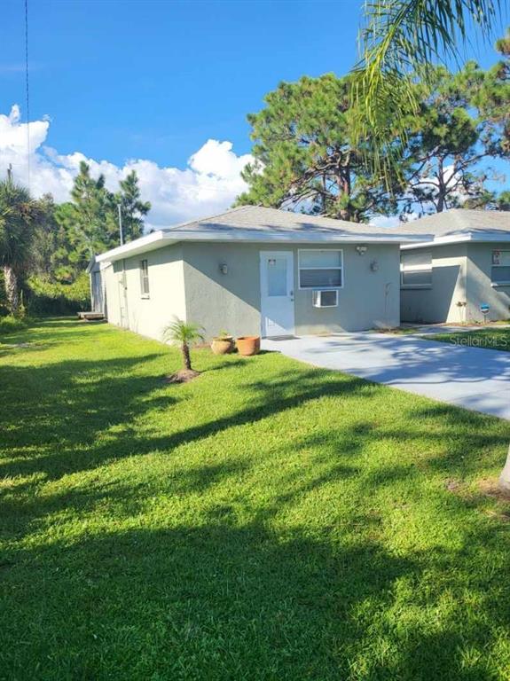 Port Charlotte Condo: 12142 Storke Ave