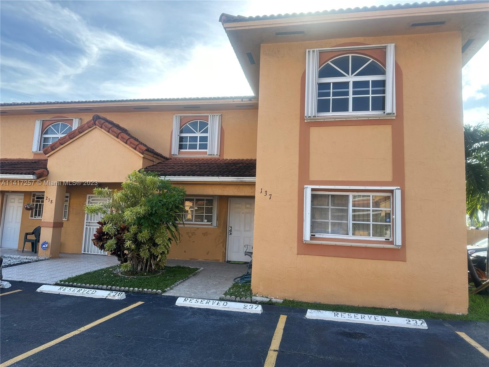 Hialeah Condo: 3375 West 76th St