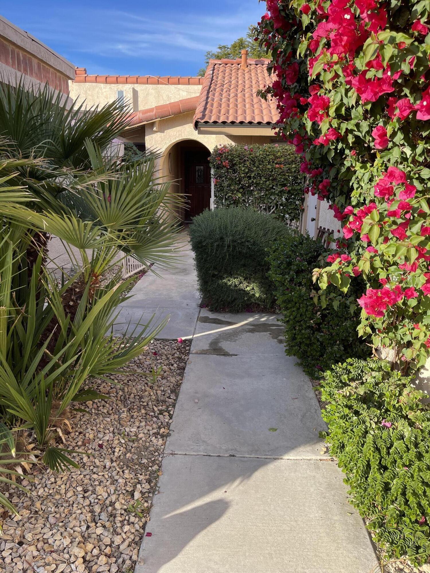 Indio Condo: 82294 Bergman Dr