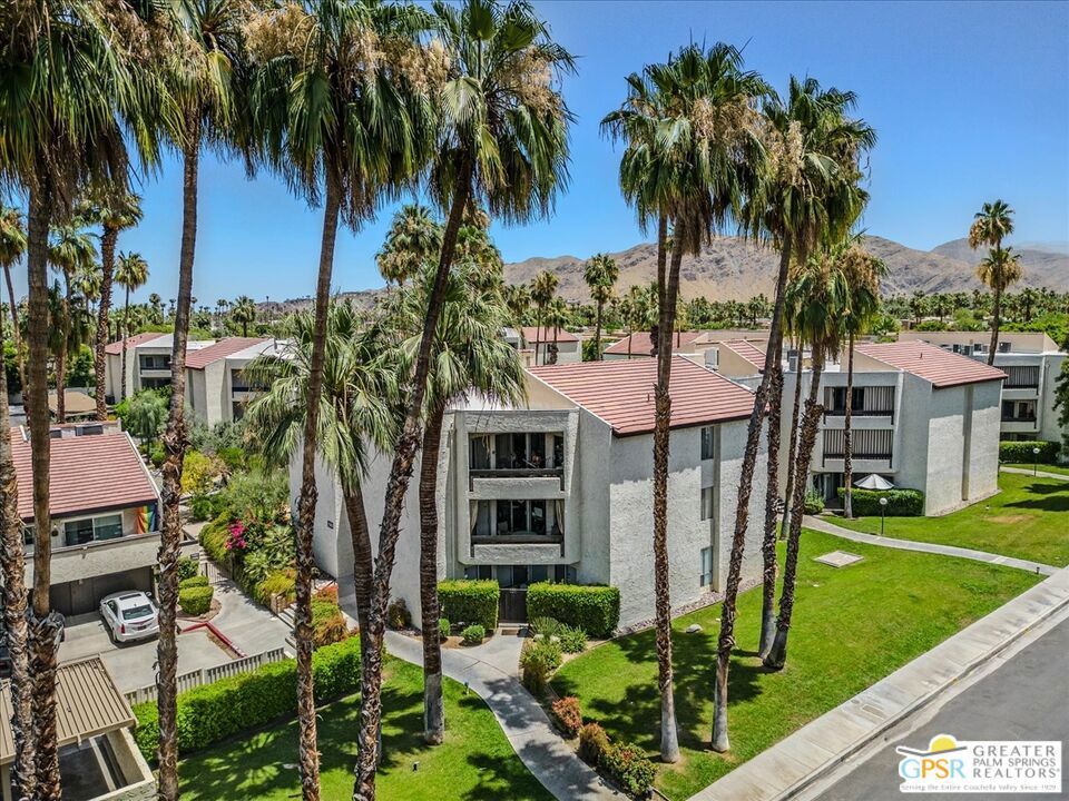 Palm Springs Condo: 1500 S Camino Real