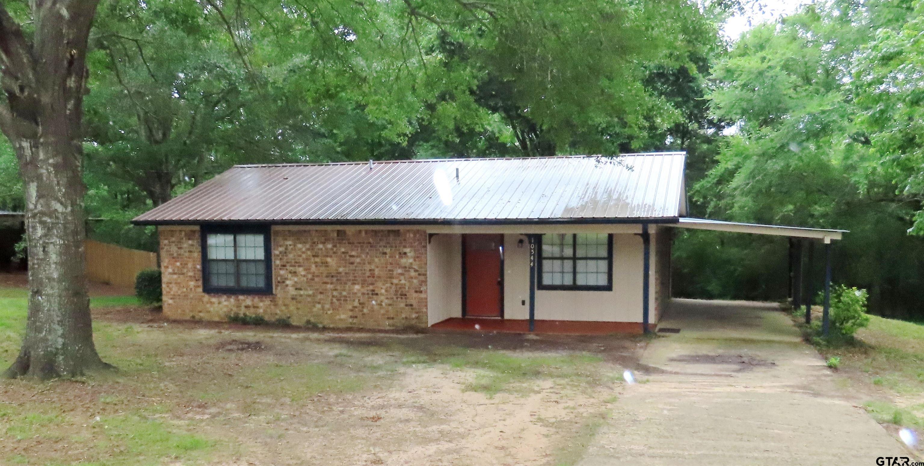 Tyler Condo: 10544 Twin Oaks Dr