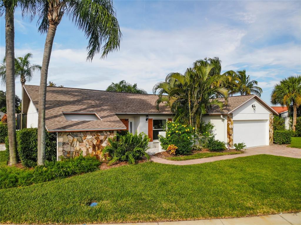 Sarasota Condo: 3768 Kingston Blvd