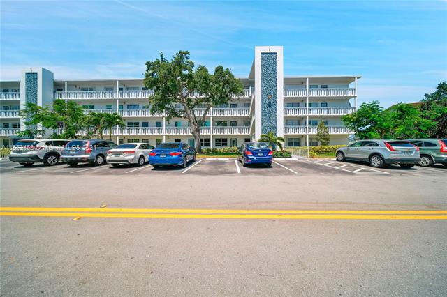 Deerfield Beach Condo: 3027 Harwood D