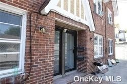 Queens Condo: 45-13 Little Neck Pkwy