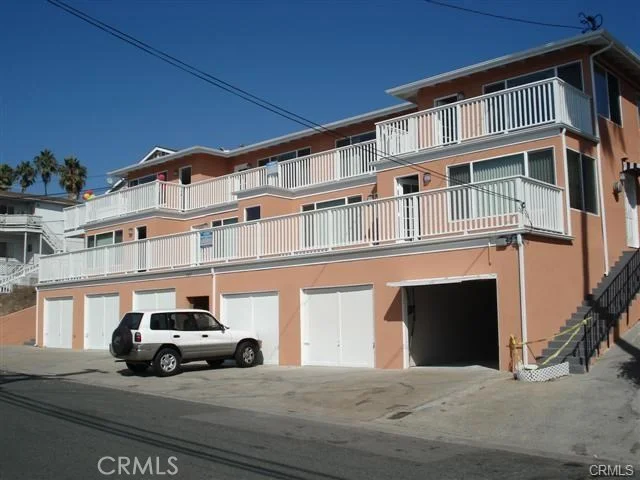 San Clemente Condo: 2617 Calle del Comercio