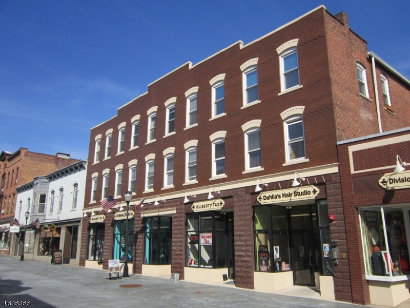Somerville Condo: 17 Division St