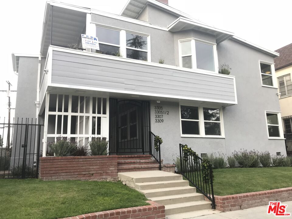 LOS ANGELES Condo: 3309 STOCKER St