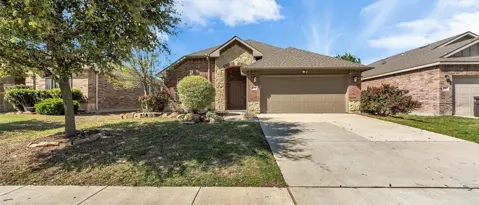 Fort Worth Condo: 404 Sandy Crk Dr