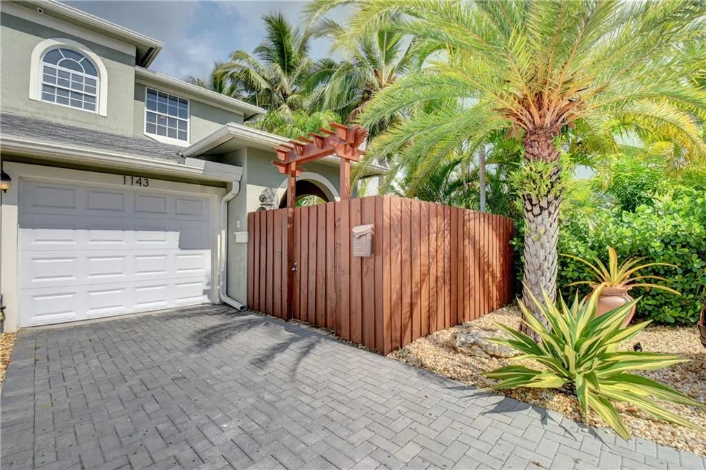 Fort Lauderdale Condo: 1143 NE 3rd Ave