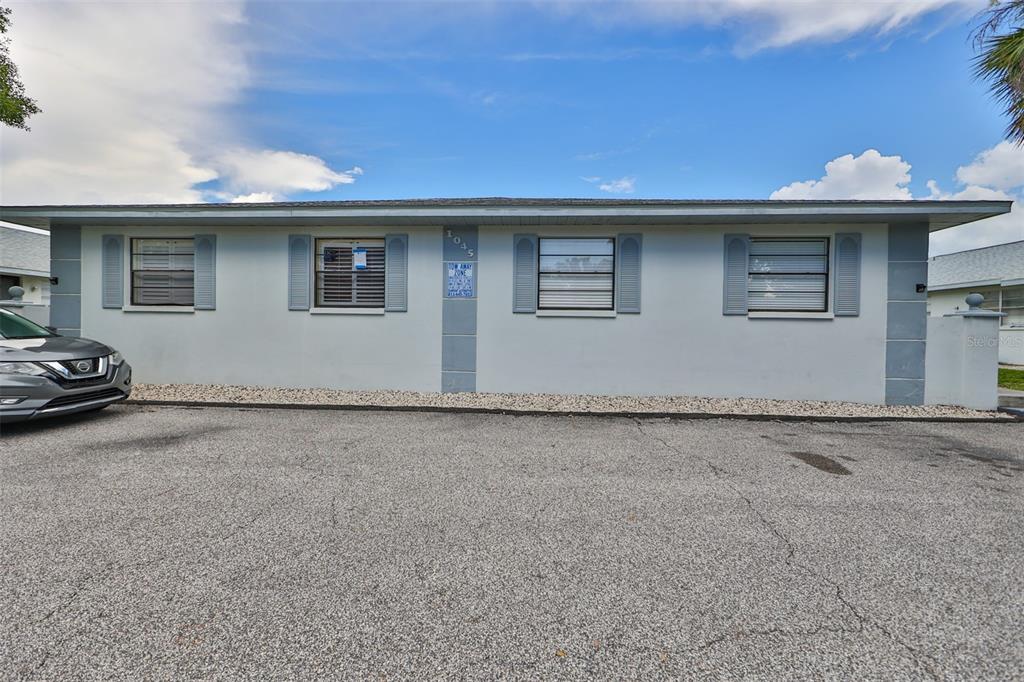 Apollo Beach Condo: 1045 Apollo Beach Blvd