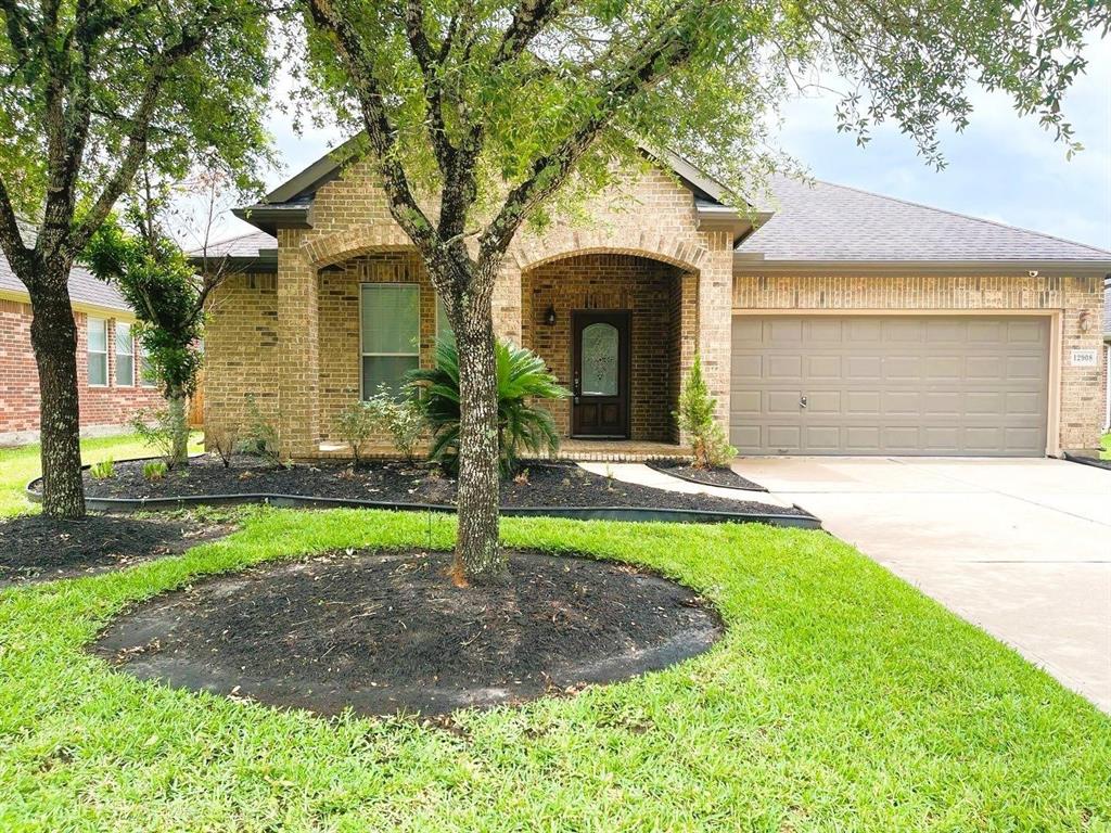 Pearland Condo: 12908 Flat Crk Dr