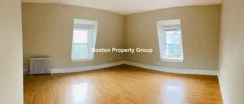 Brookline Condo: 9 Rice St
