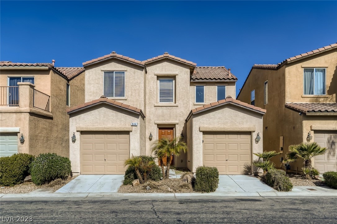 Henderson Condo: 844 Sheerwater Ave
