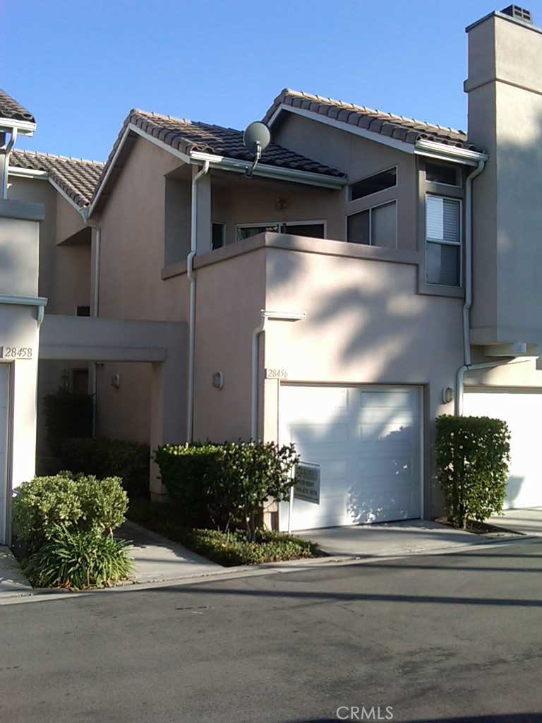 Lake Forest Condo: 28456 Yosemite Dr