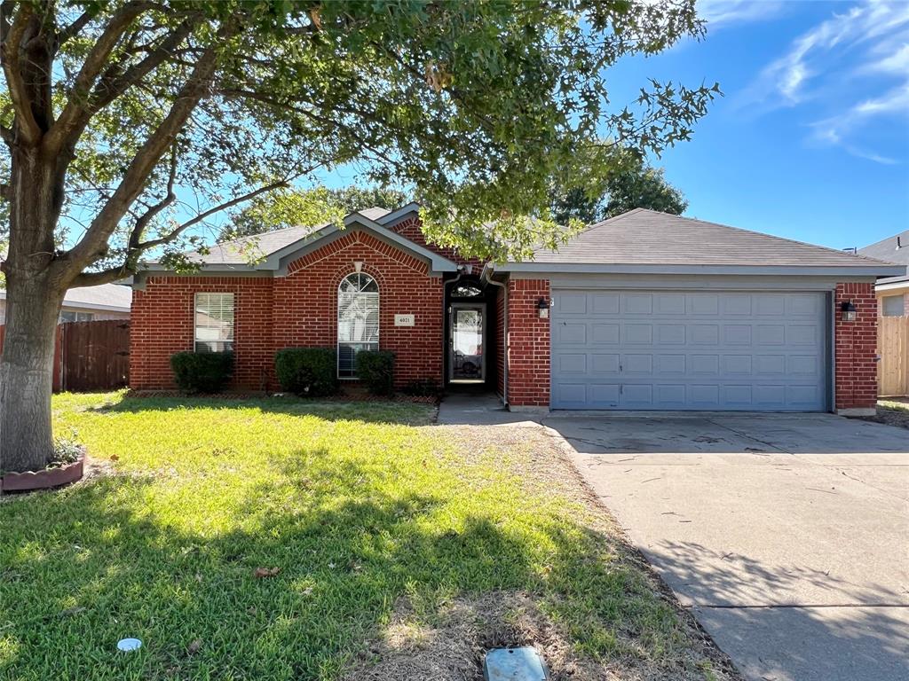 Fort Worth Condo: 4021 Busch Gdns Dr