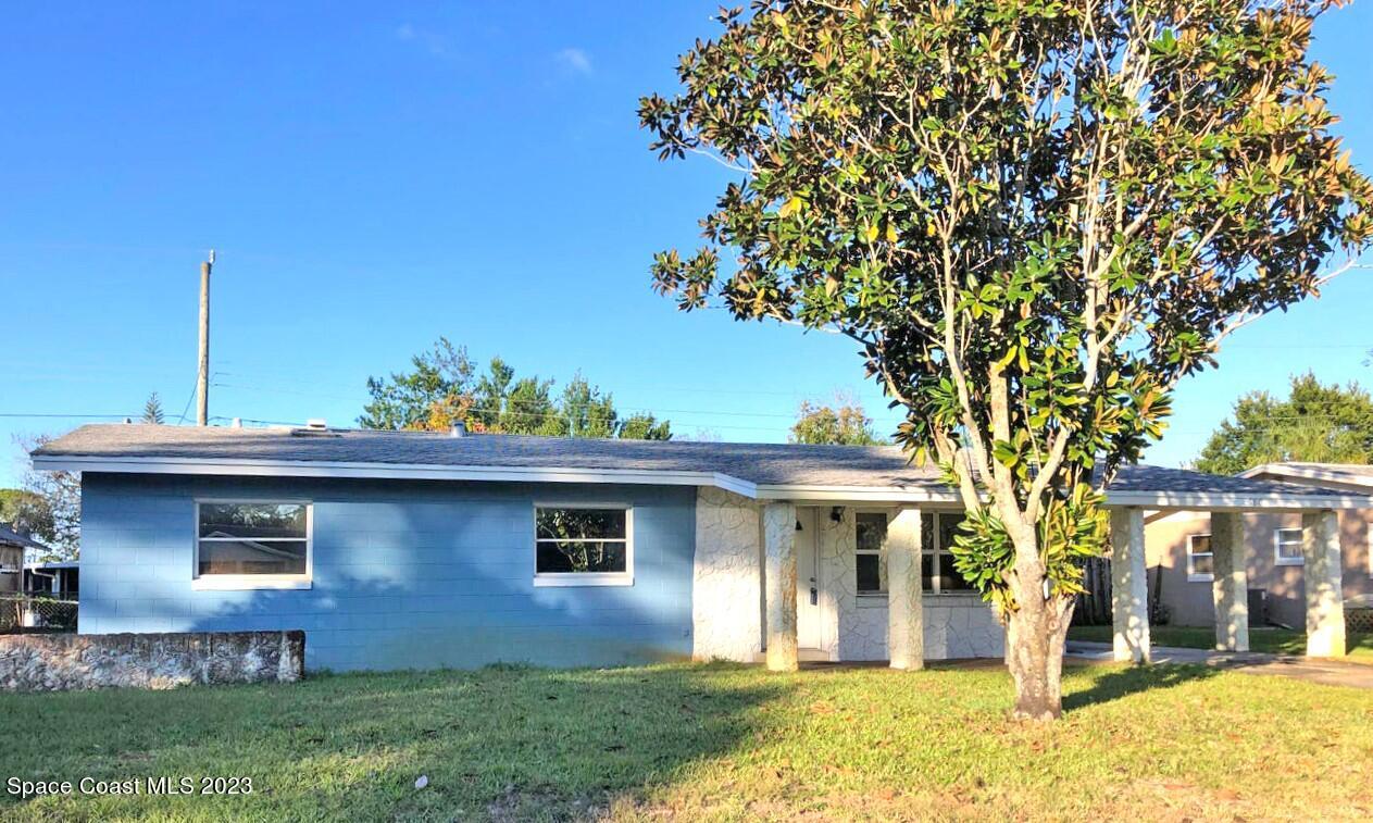 Titusville Condo: 680 Birchwood Ln