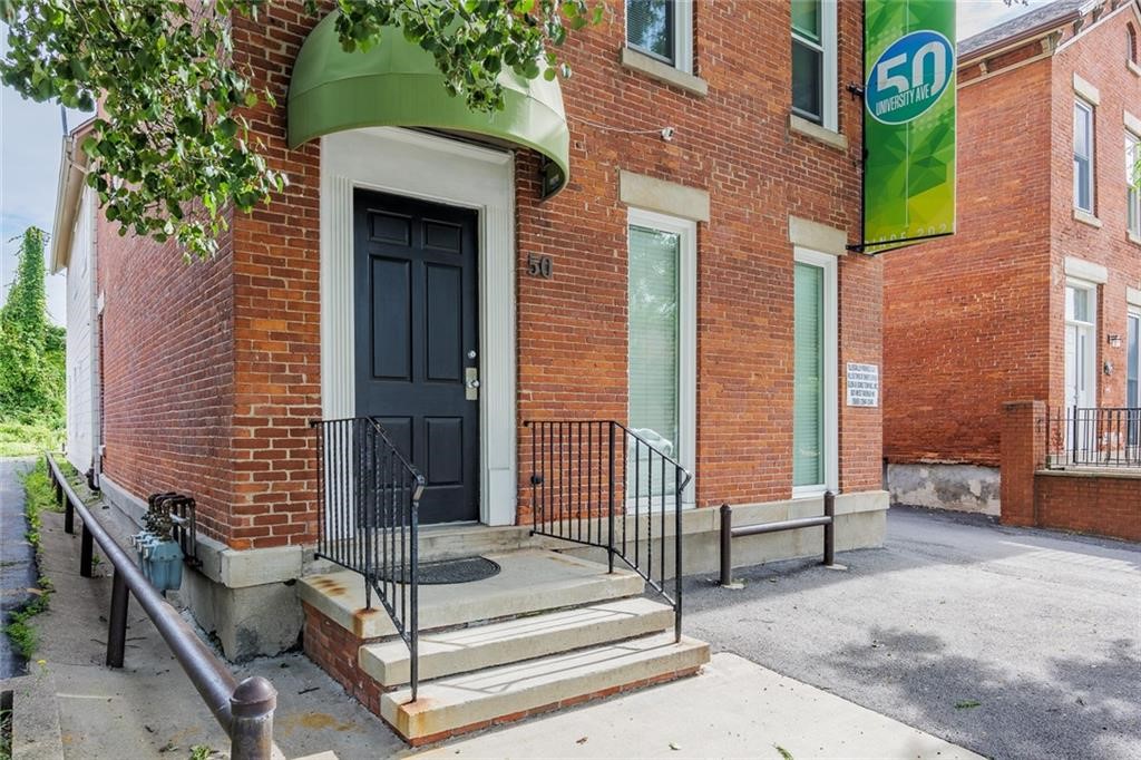 Rochester Condo: 50 University Ave