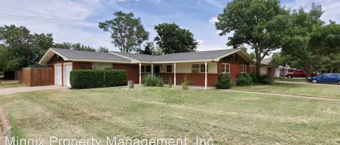 LUBBOCK Condo: 4918 14th St