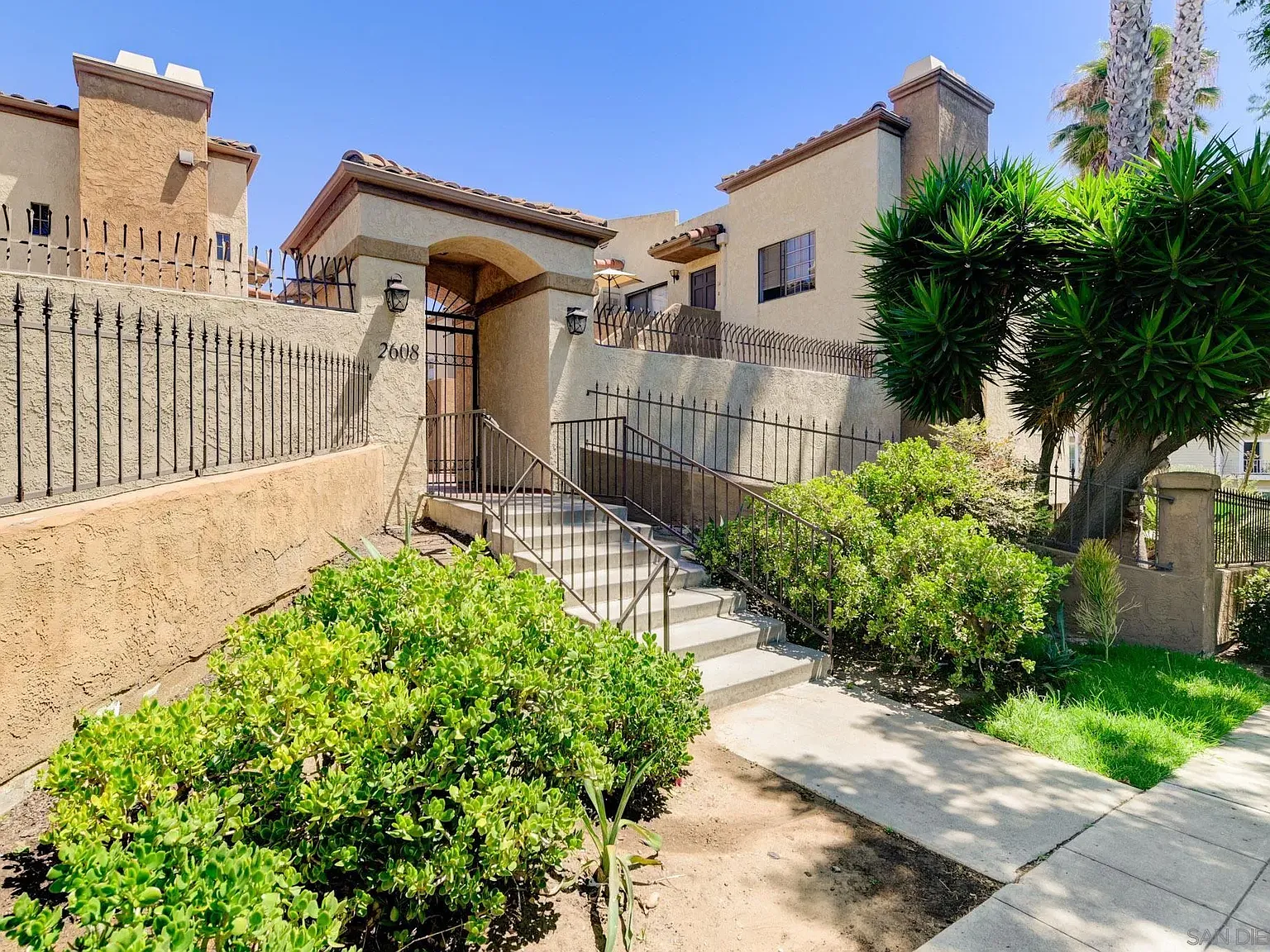 San Diego Condo: 2608 Broadway