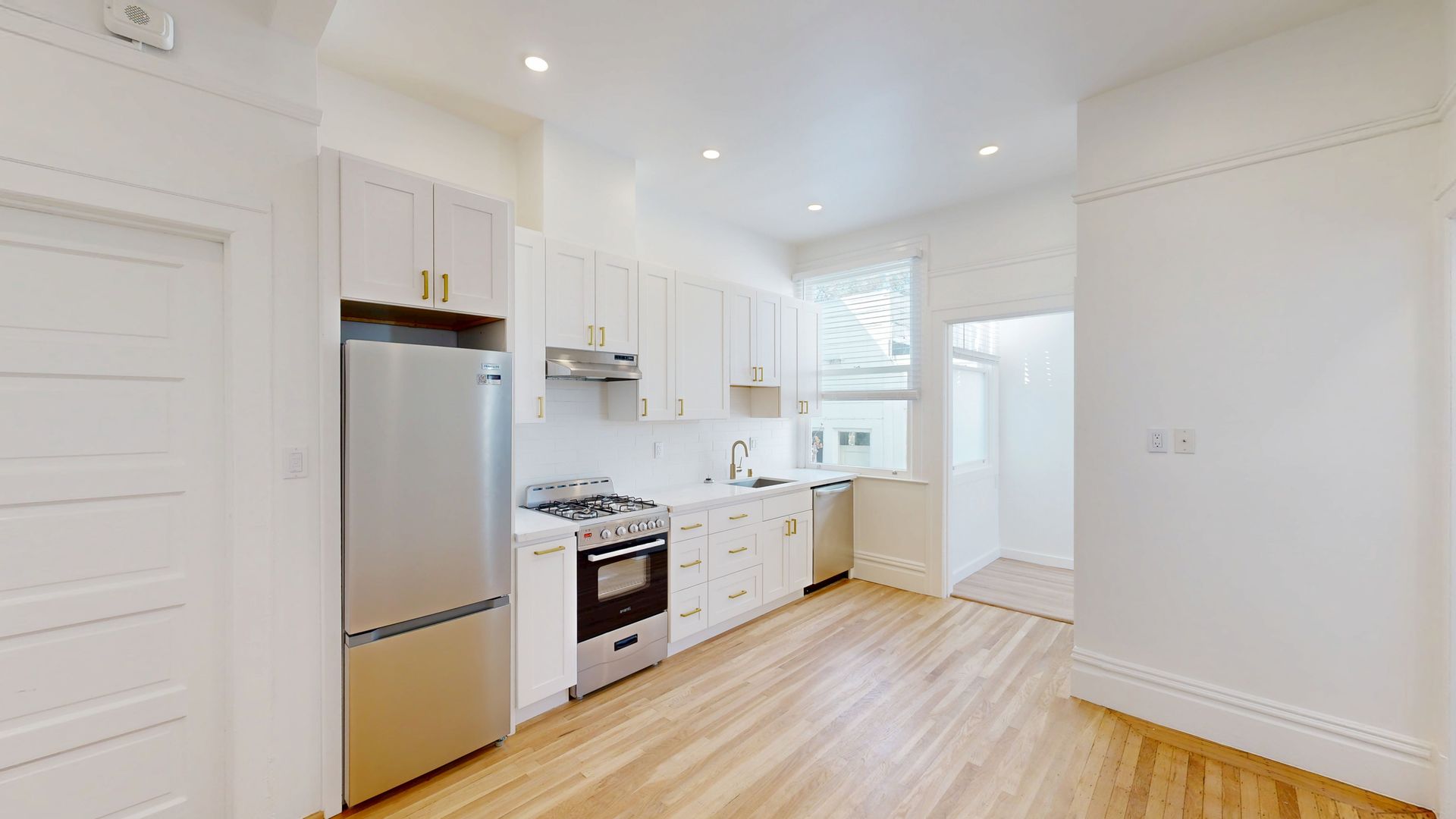 San Francisco Condo: 254 Central Avenue