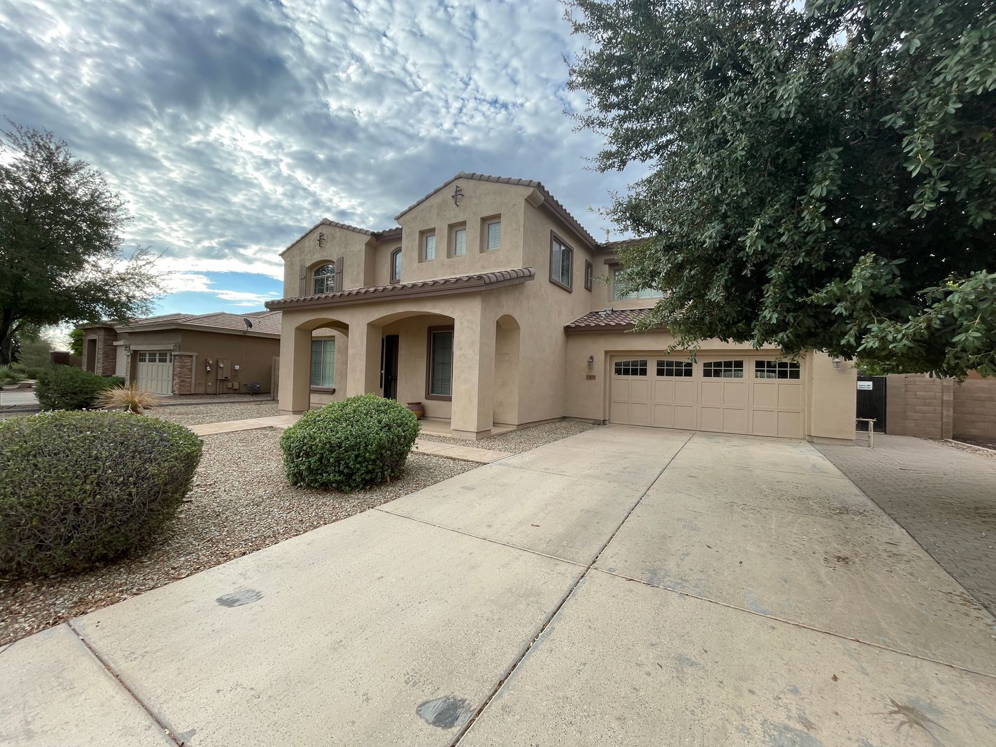 Goodyear House: 15029 W Coolidge St,