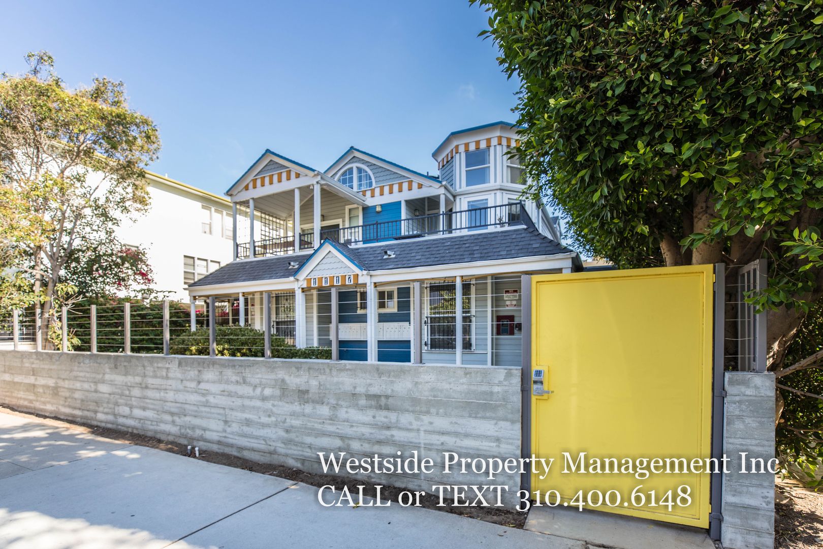 Santa Monica Apartment: 1117 3rd St