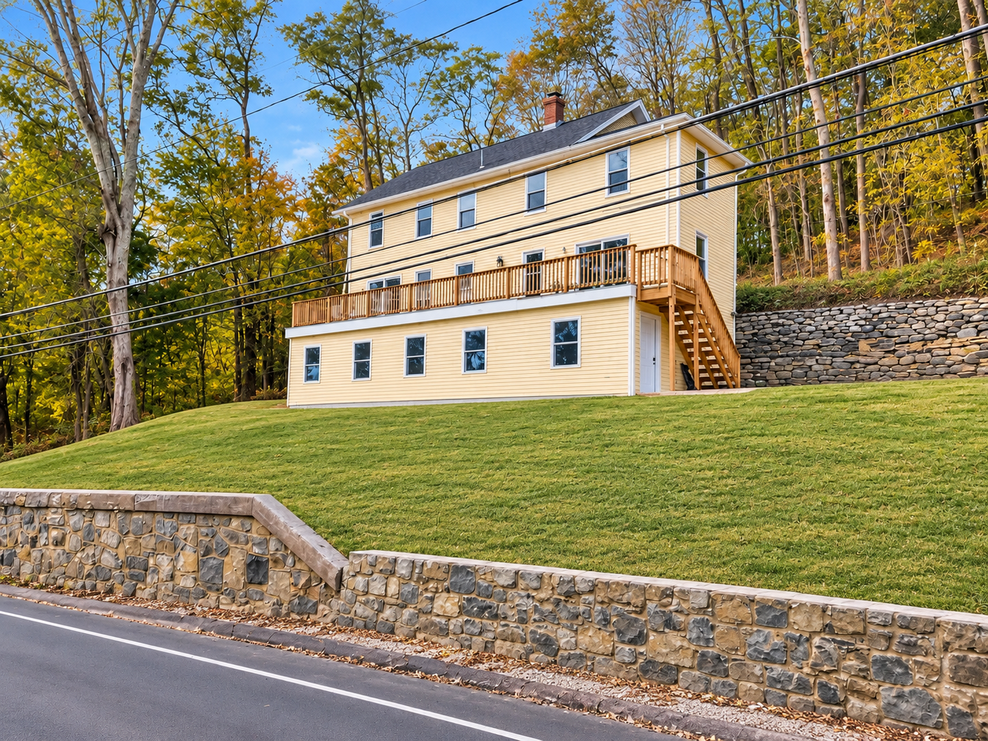 Collinsville Condo: 94 Torrington Ave