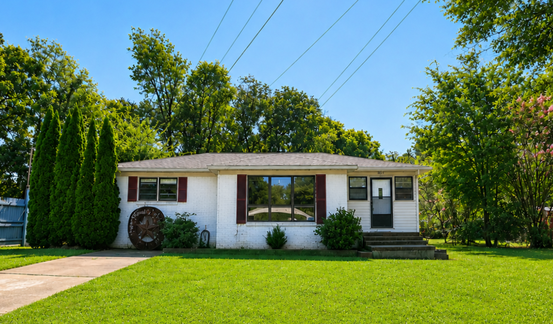 Huntsville House: 4511 Austin Avenue NW