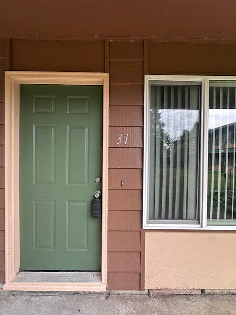 Portland Apartment: 10235 NE Prescott