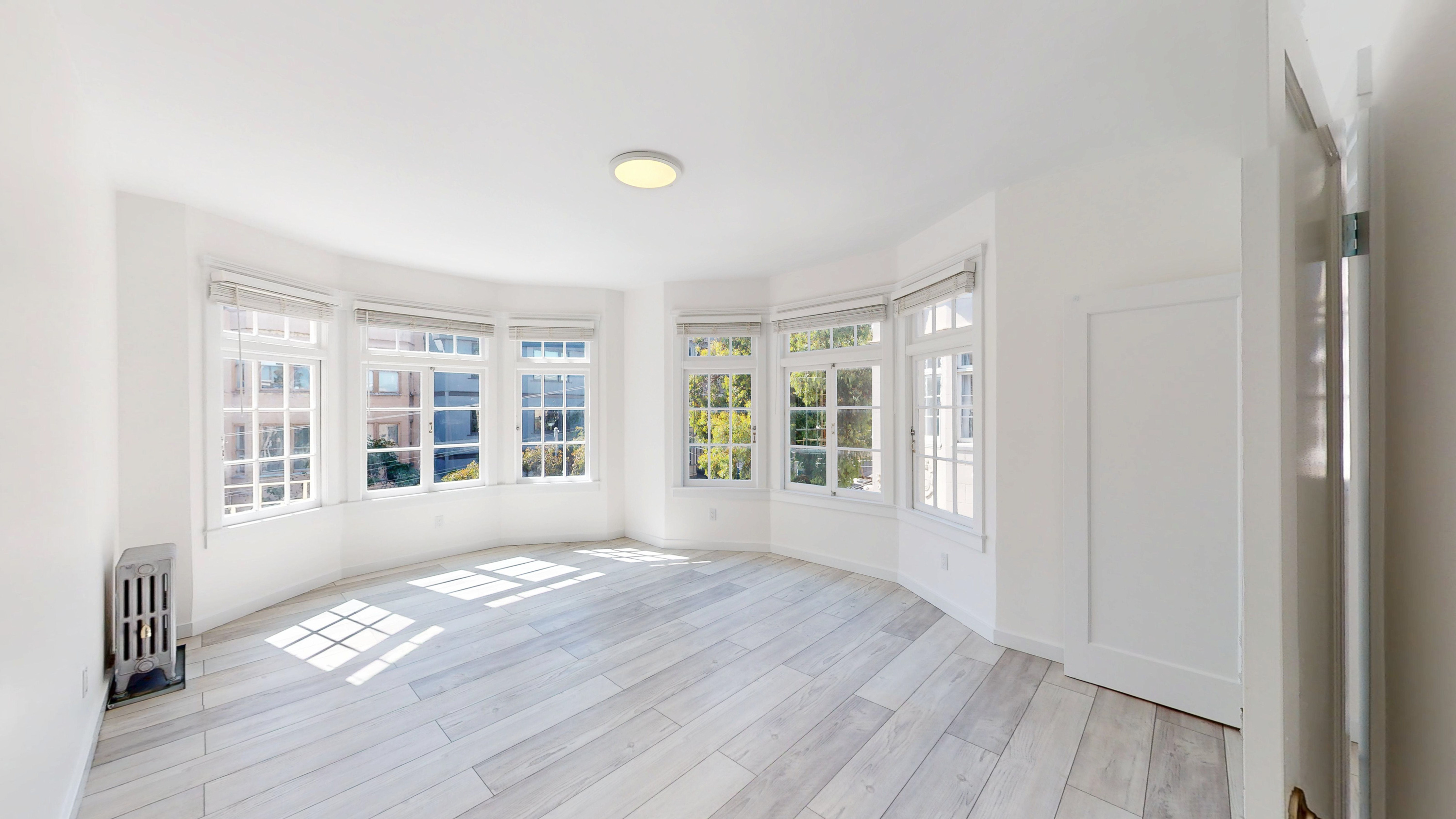 San Francisco Condo: 946 Hayes St