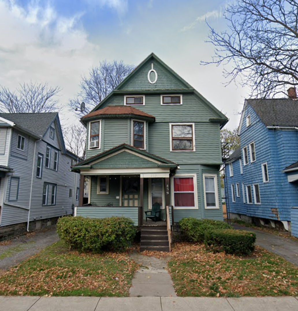 Rochester Condo: 439 Meigs St