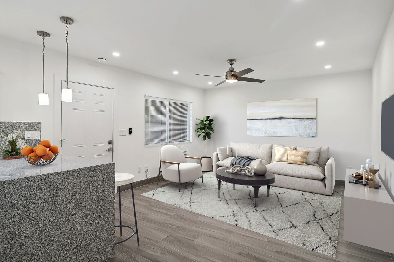 El Cajon Apartment: 330 N 1st St