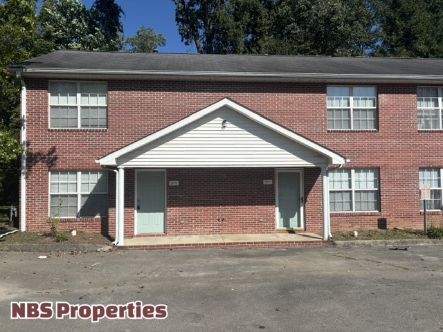 Knoxville Condo: 2905 Colt Dr NE