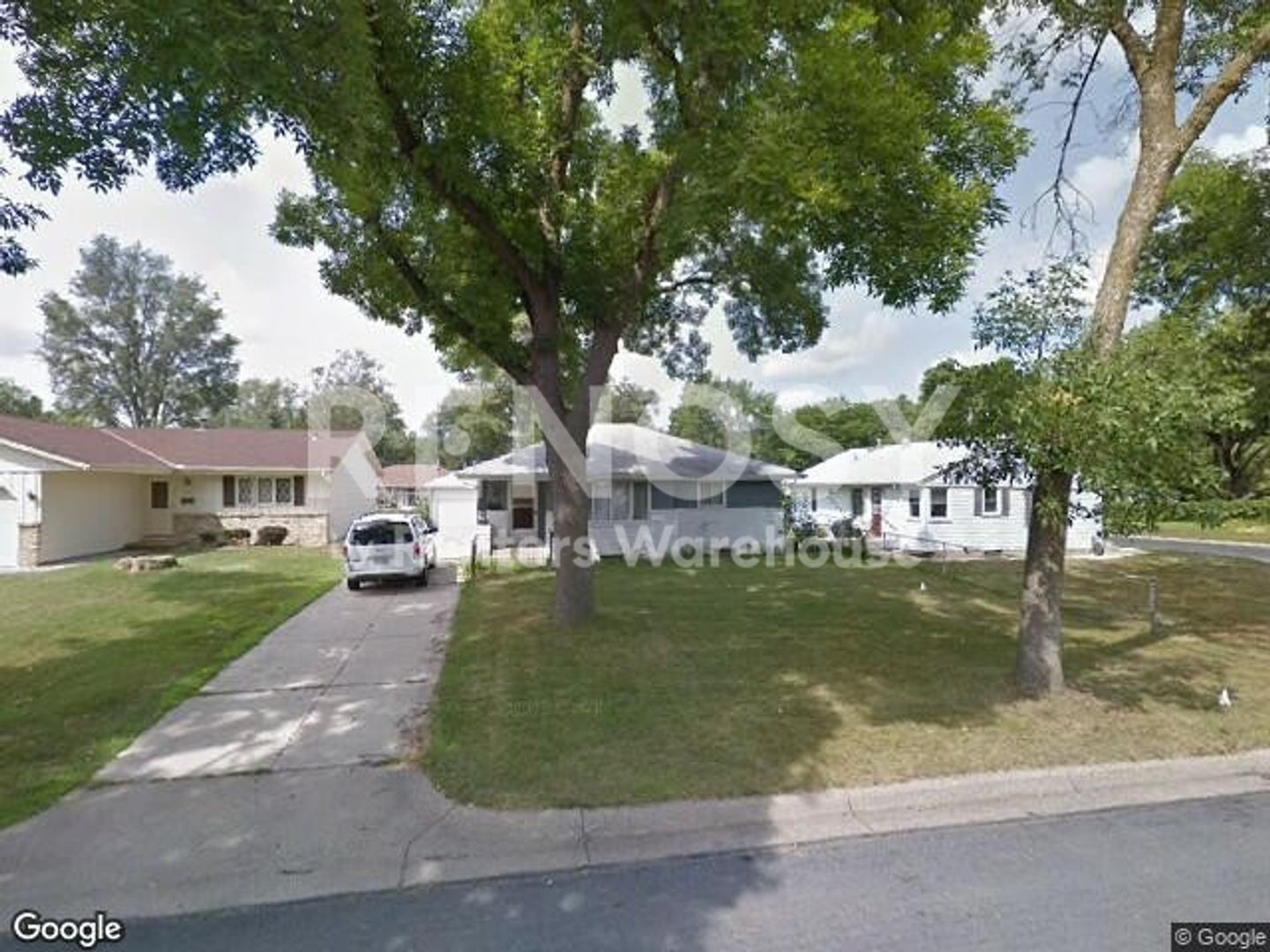 Richfield House: 7404 Queen Ave S